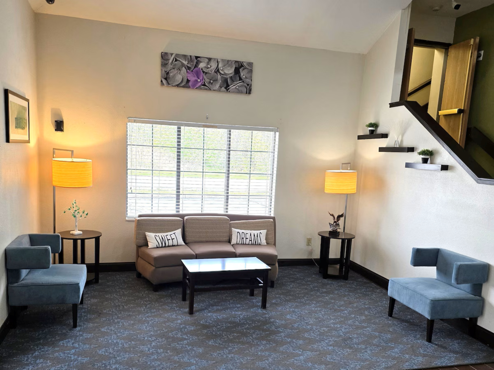 Public Area 2, AUSTINBURG HOTEL by IHG, Ashtabula