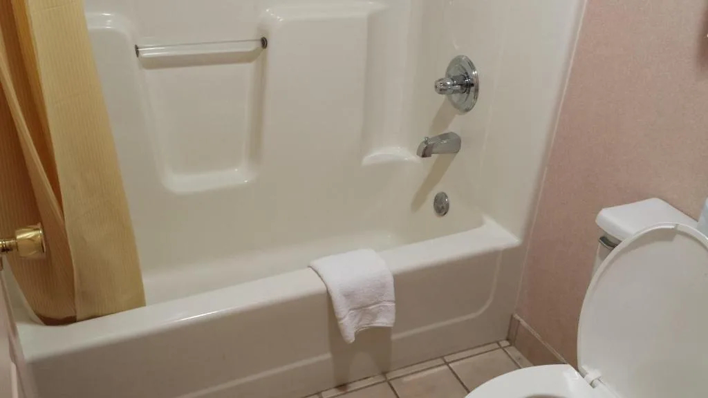 Bathroom 3, Harrison, AR, Boone