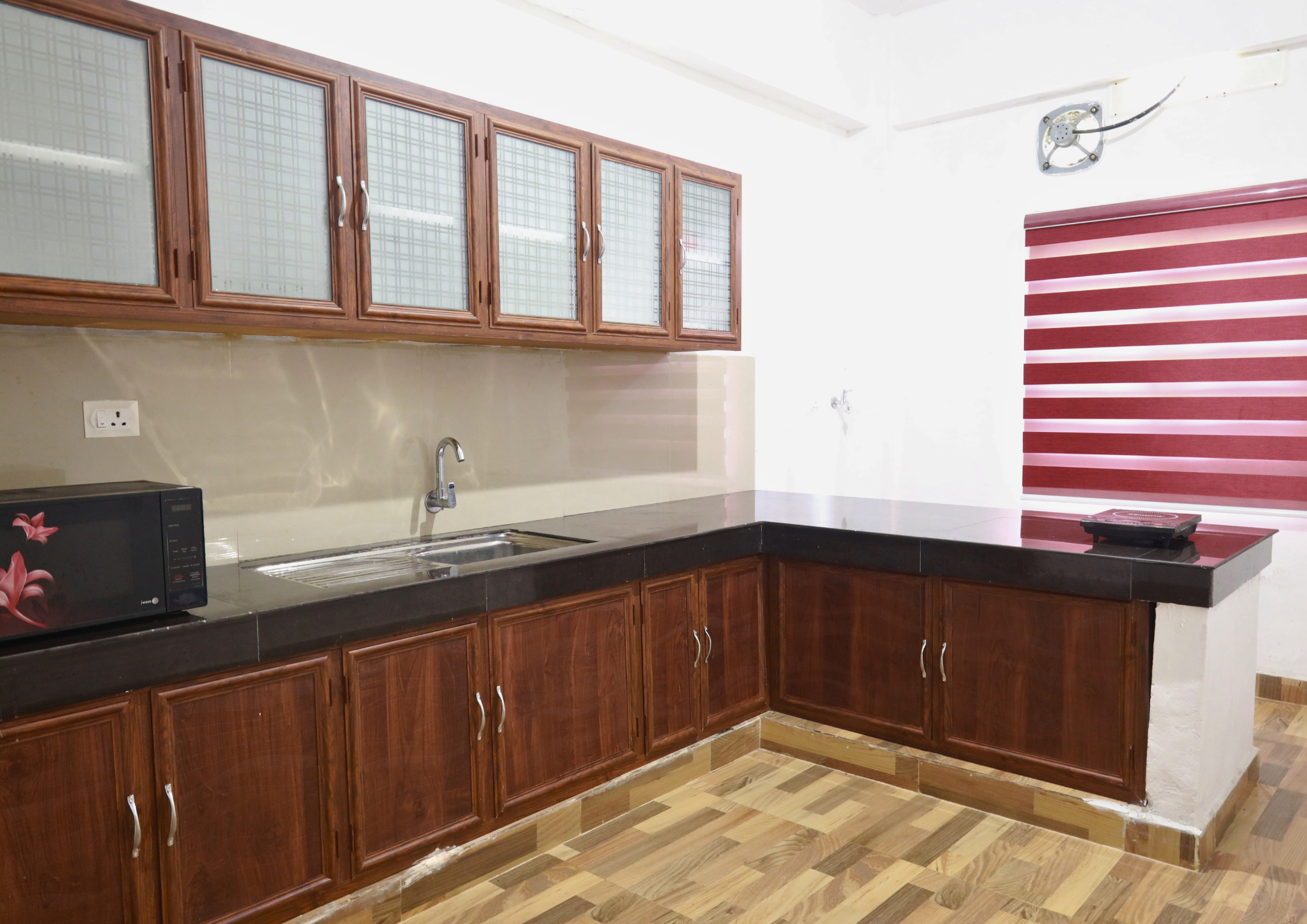 Shared kitchen 4, Hills and Views Stays , Idukki