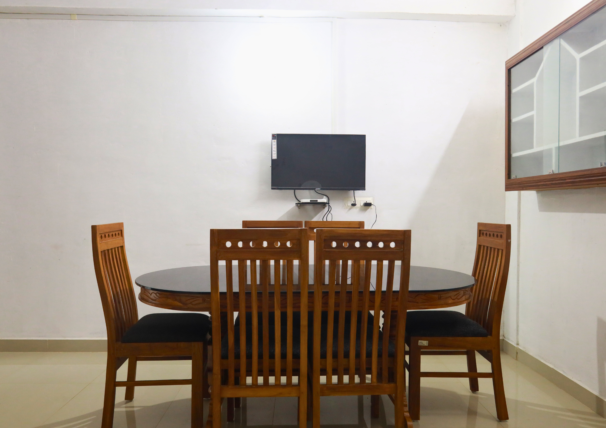 Facilities, Hills and Views Stays , Idukki