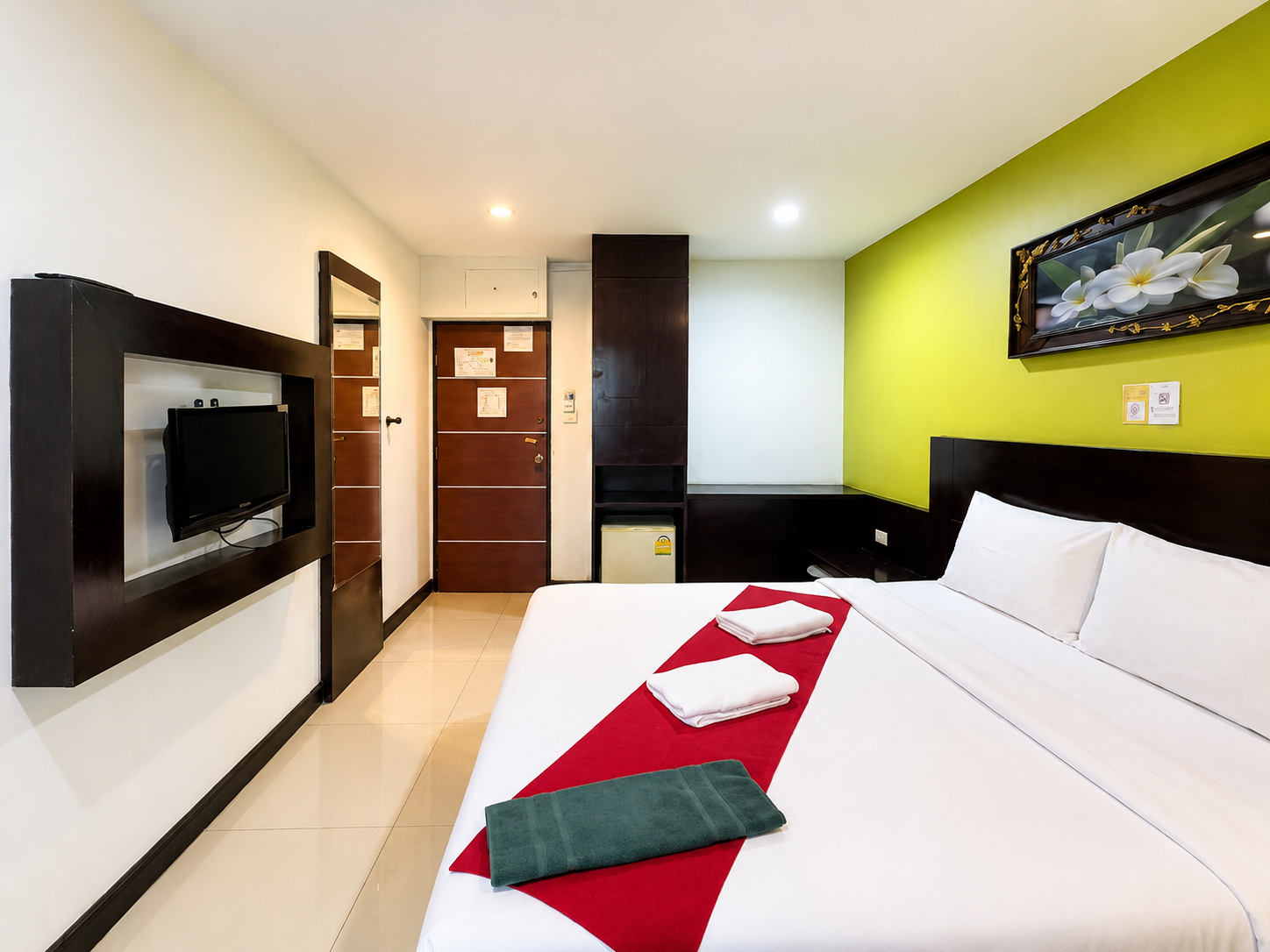Bedroom 3, The ESSE Hotel Pattaya, Pattaya