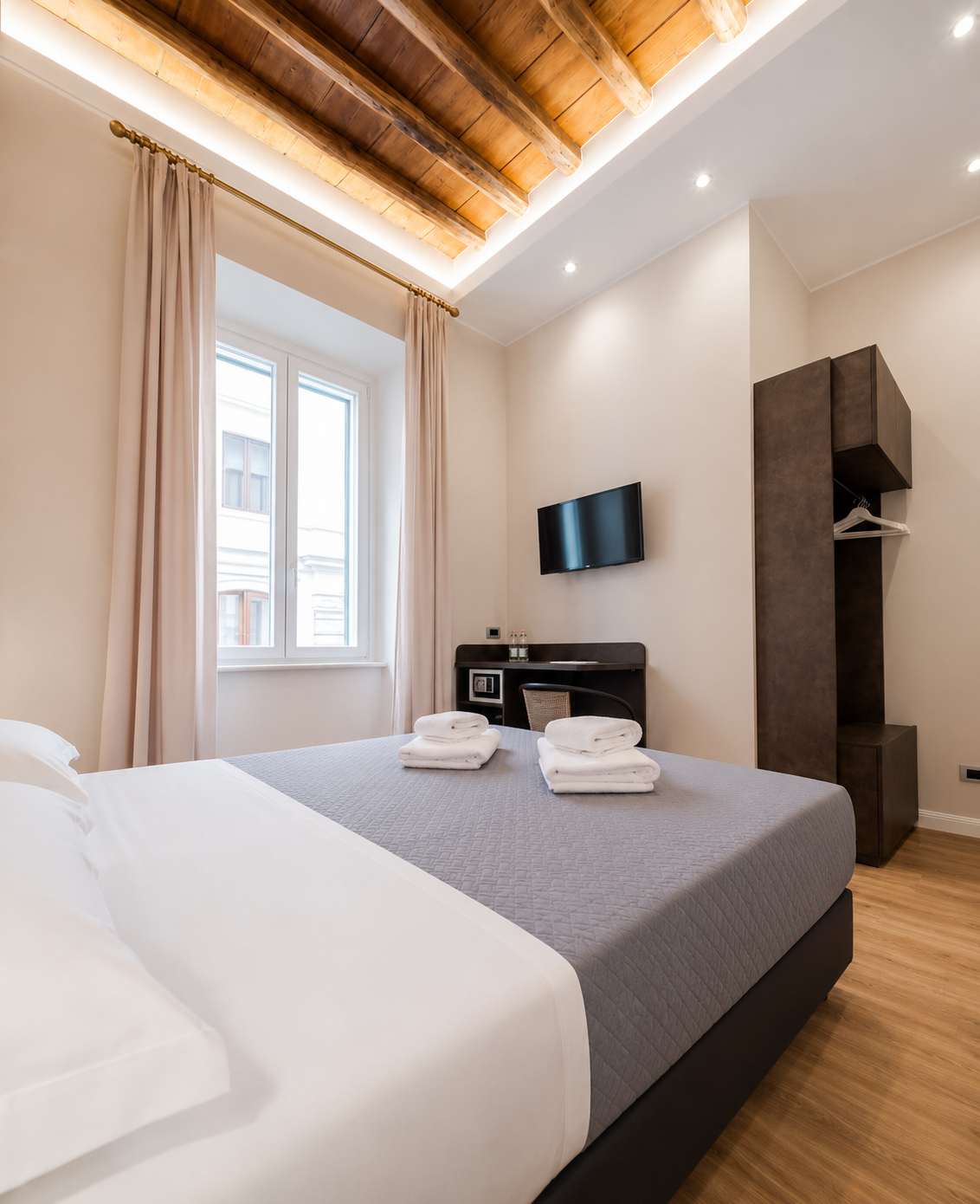 Bedroom 2, Aurea Colosseum Guest House, Roma