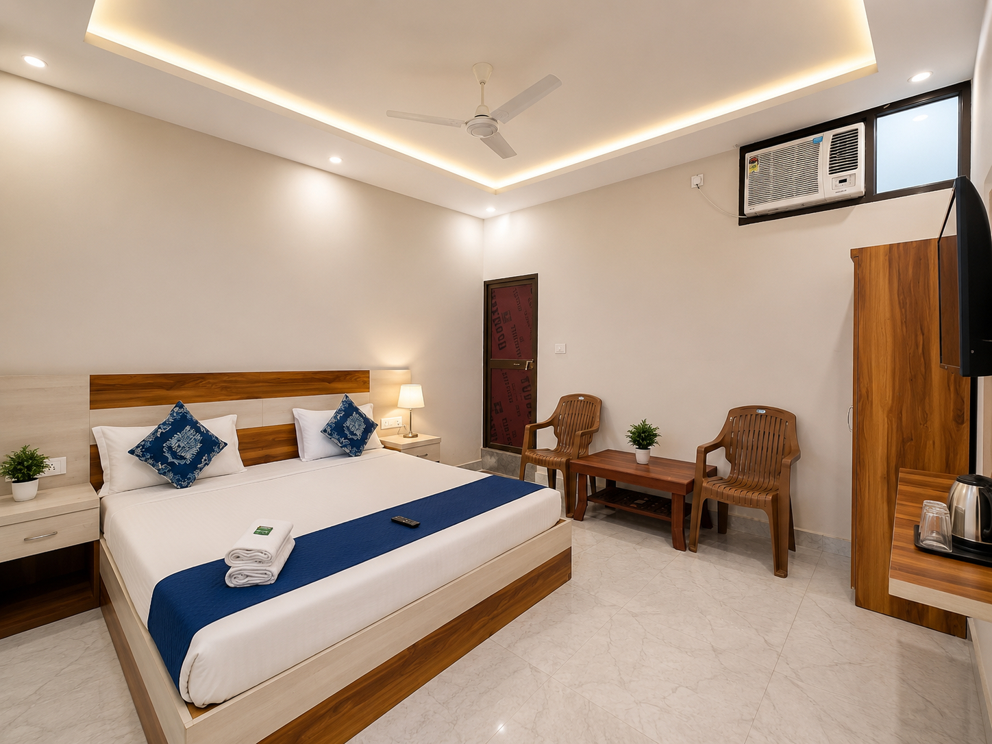 Bedroom 2, Goroomgo The Ram Krishna Palace Near Ram Mandir Ayodhya, Faizabad