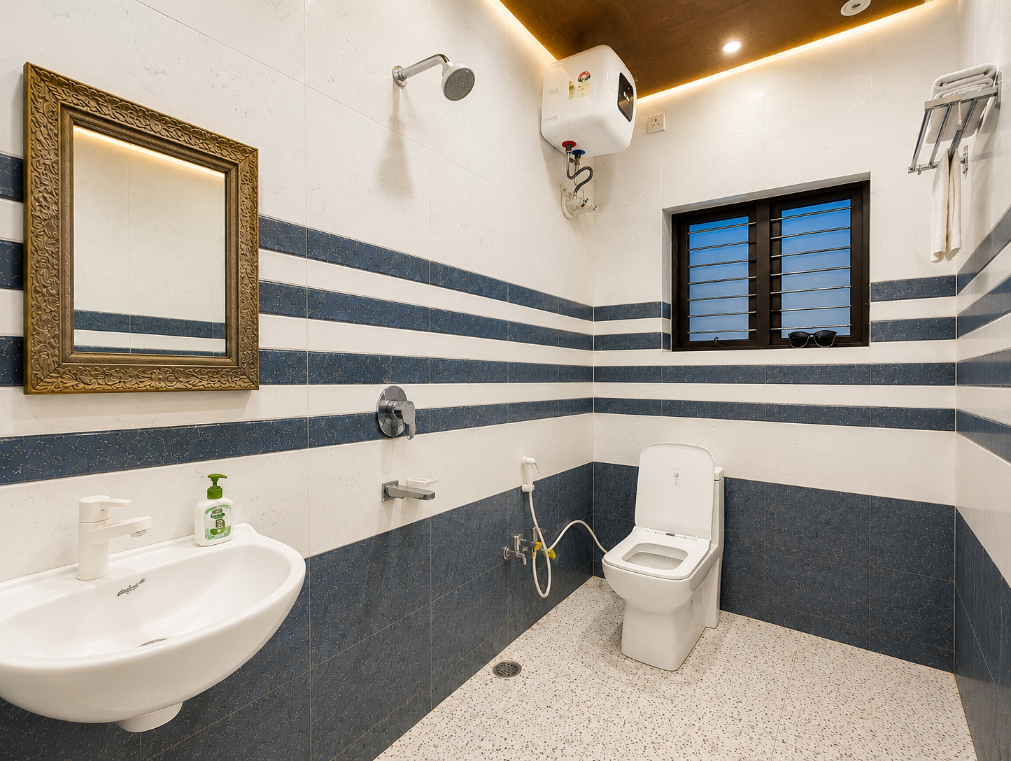 Bathroom, Goroomgo Namo ayodhya Ji Near Ram Mandir Ayodhya, Faizabad