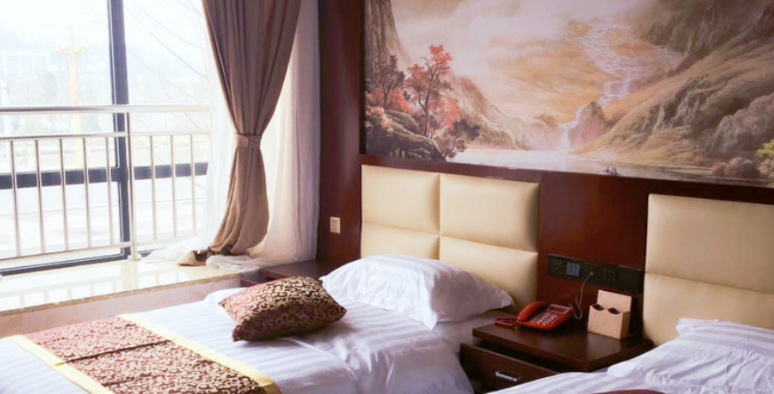 Bedroom 5, Xianglan Shui'an Hotel, Leshan