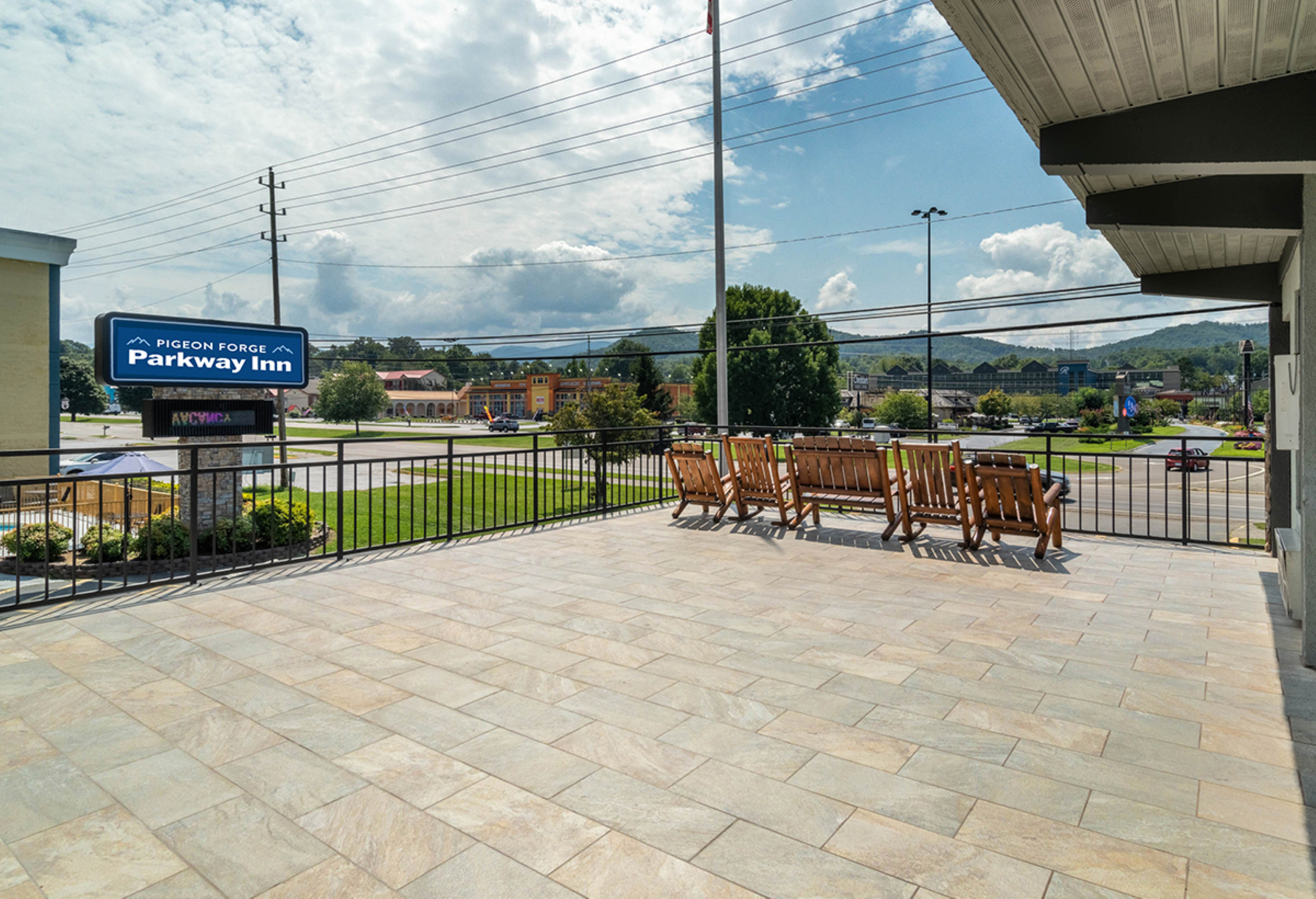 Others 4, Pigeon Forge Parkway Inn, Sevier