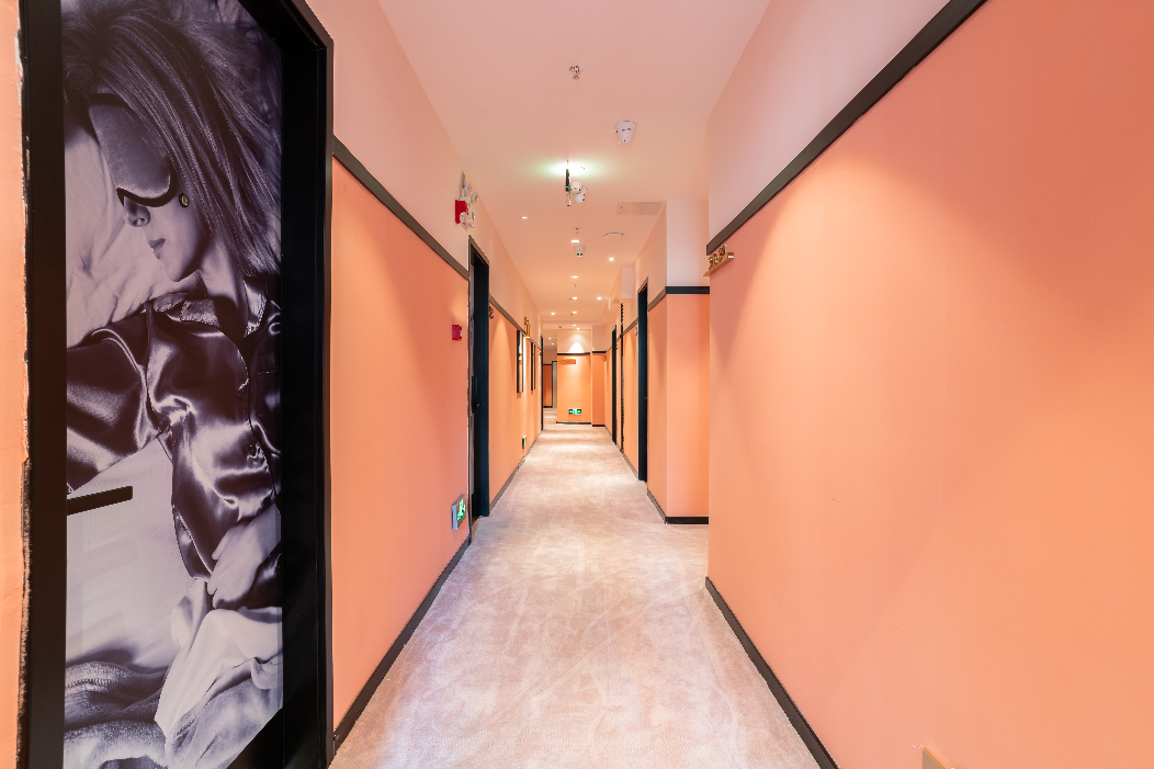 Others 2, Hotel Léa (Shenzhen Centro de Exposições), Shenzhen