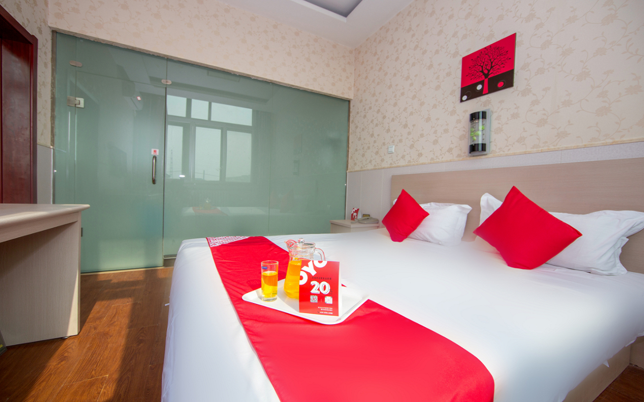 Bedroom 2, Ningbo dragon Dream Hotel, Ningbo