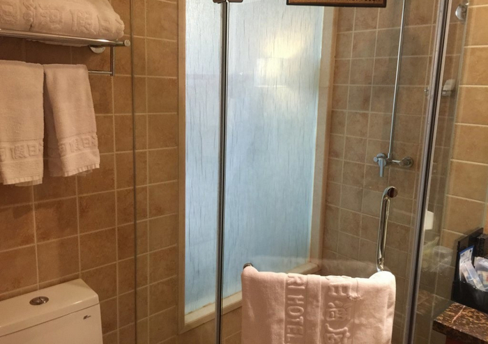 Bathroom, Zhujia Hotel, Zuoqi, Bahrain (Fuhe Branch), Chifeng