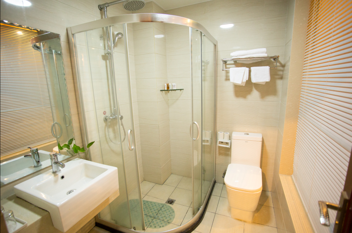 Bathroom 2, Aihua Business Express Hotel, Nanping