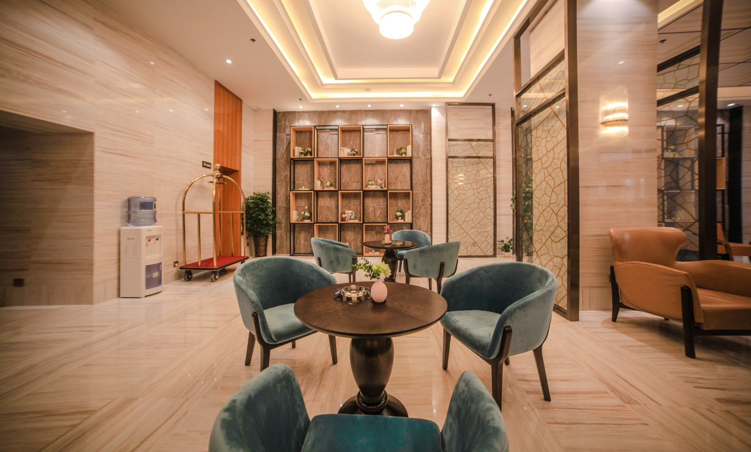 Others 3, Jinyuan Grand Hotel, Longnan