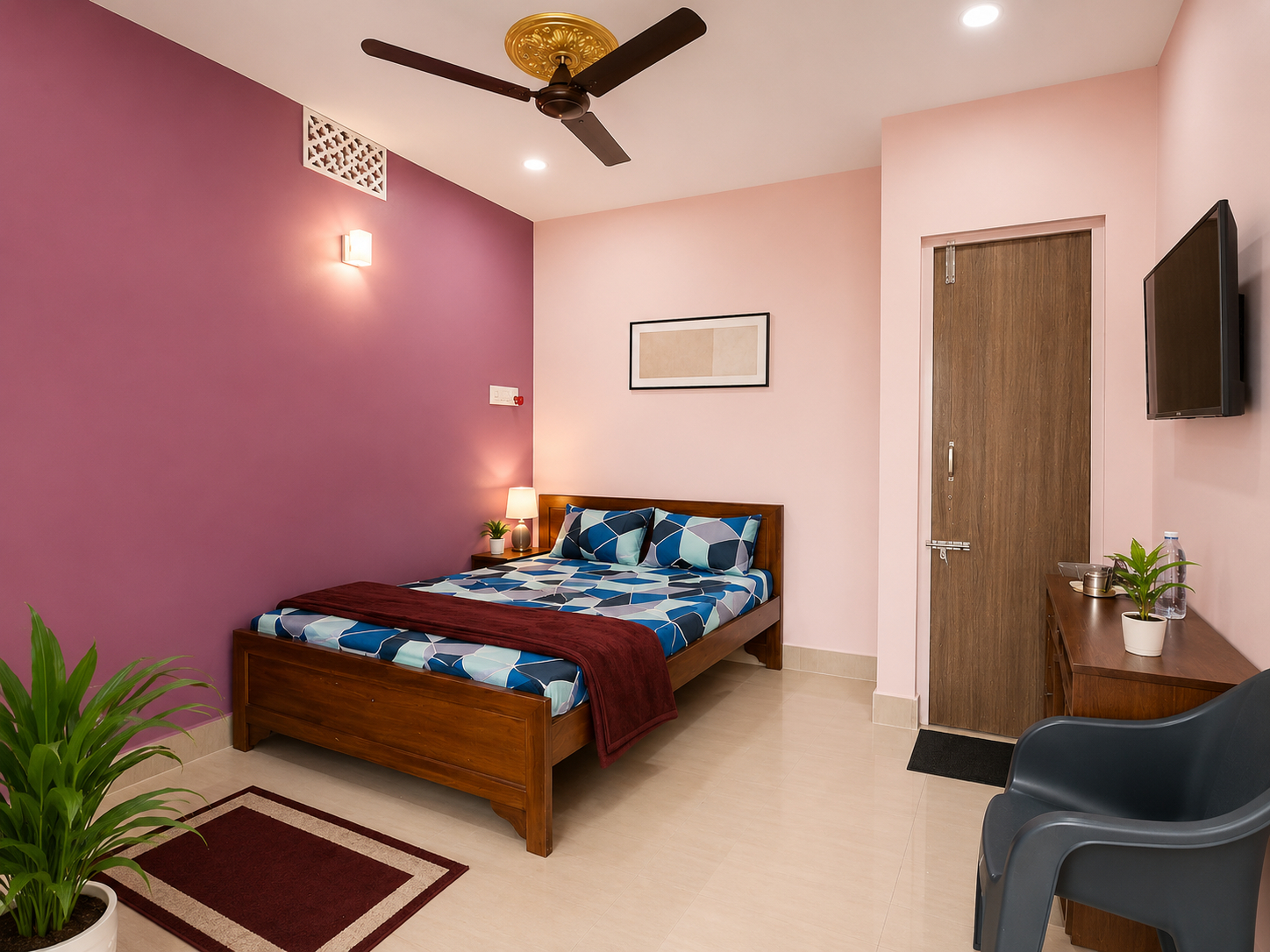 Bedroom 2, Goroomgo Golden Beach Inn Puri - Near Sea Beach, Puri