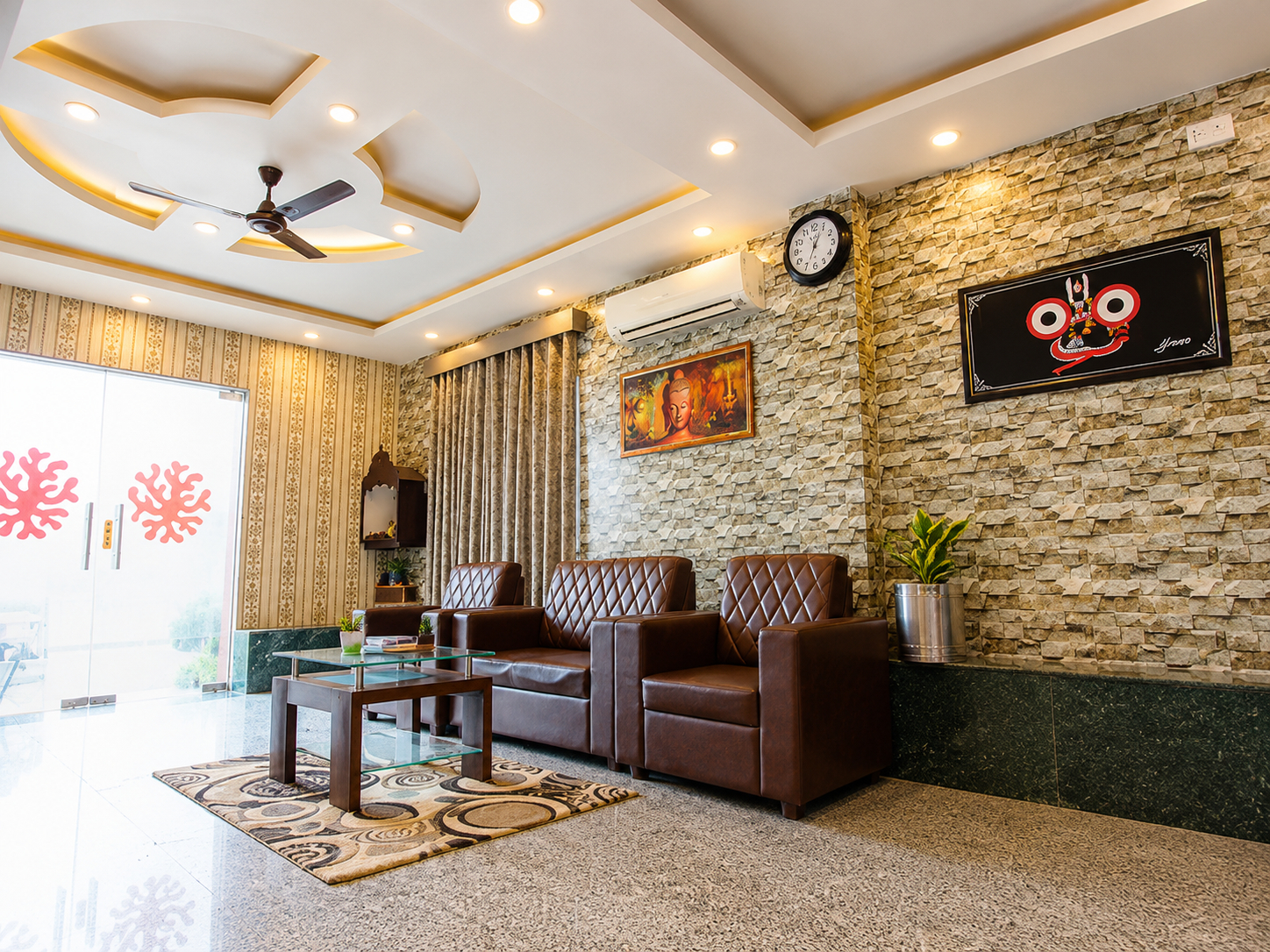 Public Area, Goroomgo Hotel Coral Suites Puri - Near Sea Beach With Swimming Pool, Puri