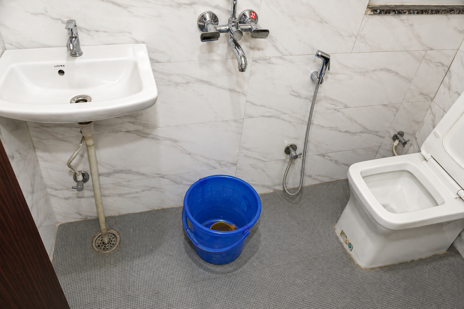 Bathroom, Hotel Sefra, Jaipur