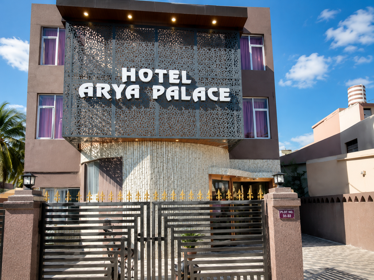 Others 4, Goroomgo Arya Palace CT Road Near Sea Beach Puri , Puri