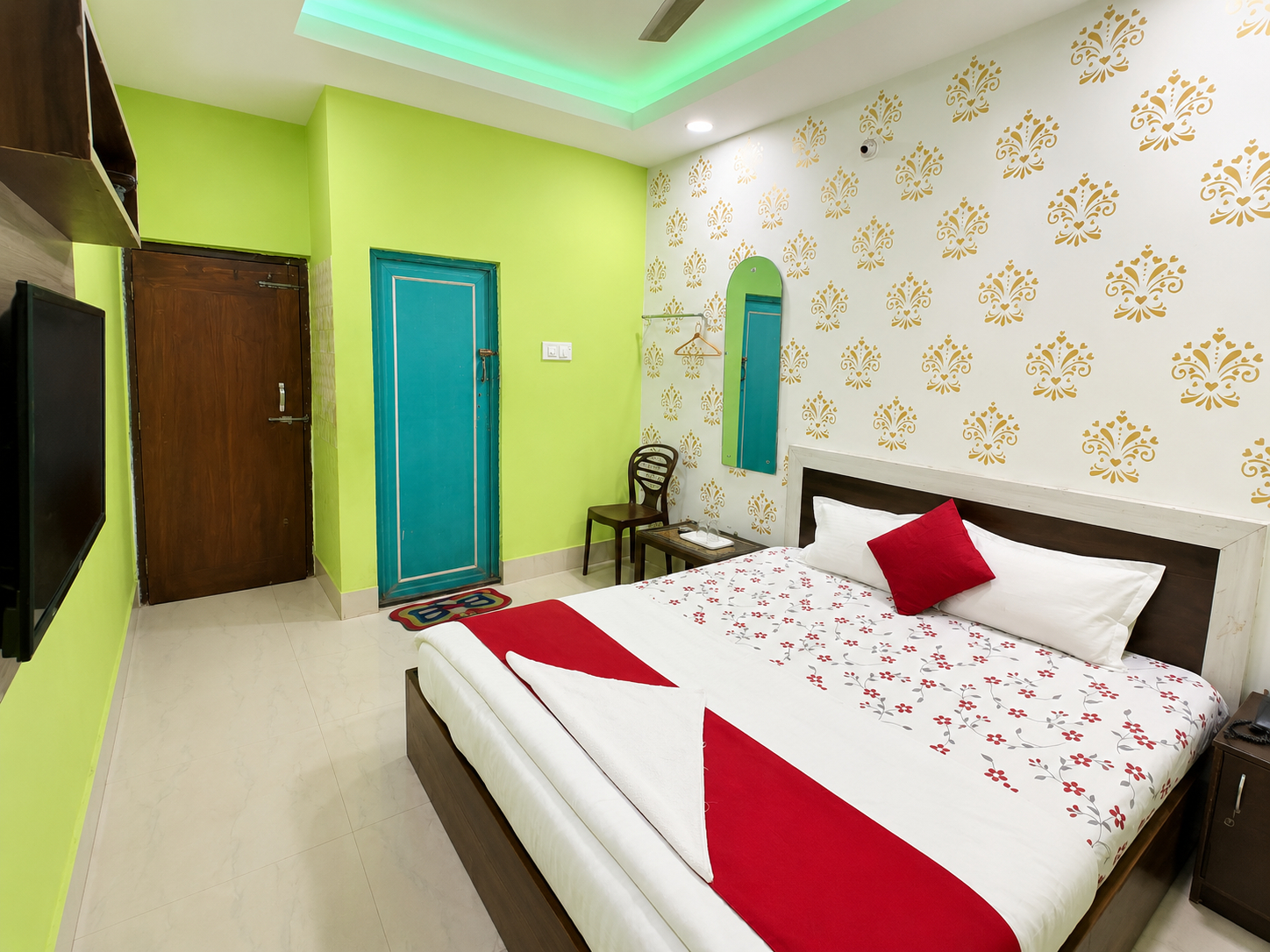 Bedroom 2, Goroomgo Hotel Padoshi Puri - Near Temple And Golden Sea beach , Puri