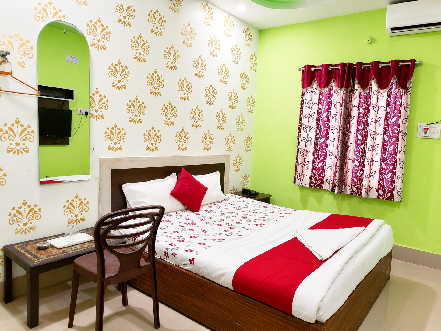Bedroom 4, Goroomgo Hotel Padoshi Puri - Near Temple And Golden Sea beach , Puri
