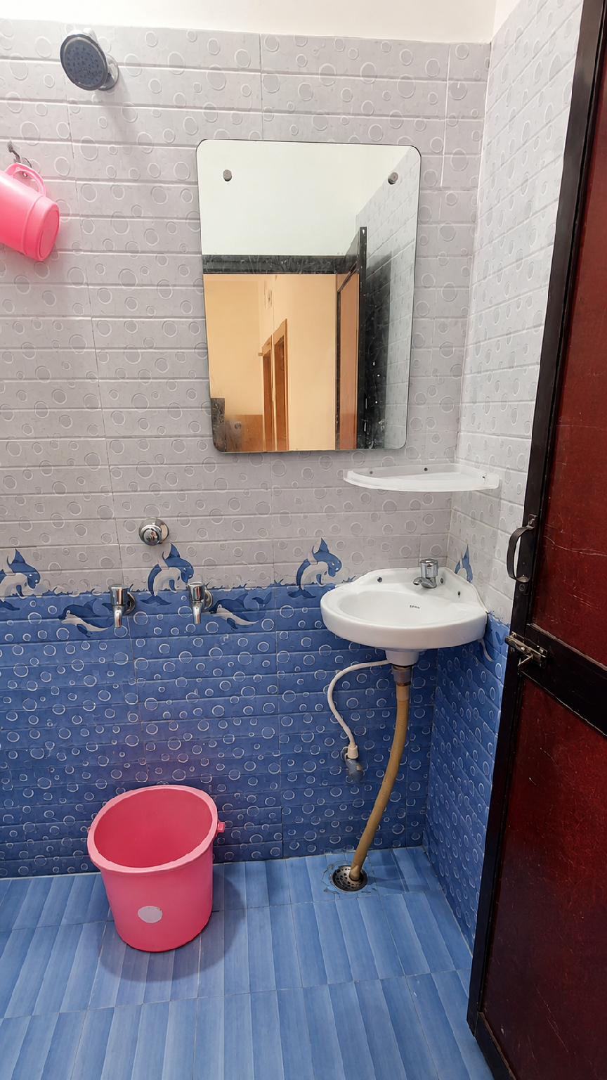 Bathroom, Hotel Seascape, Puri