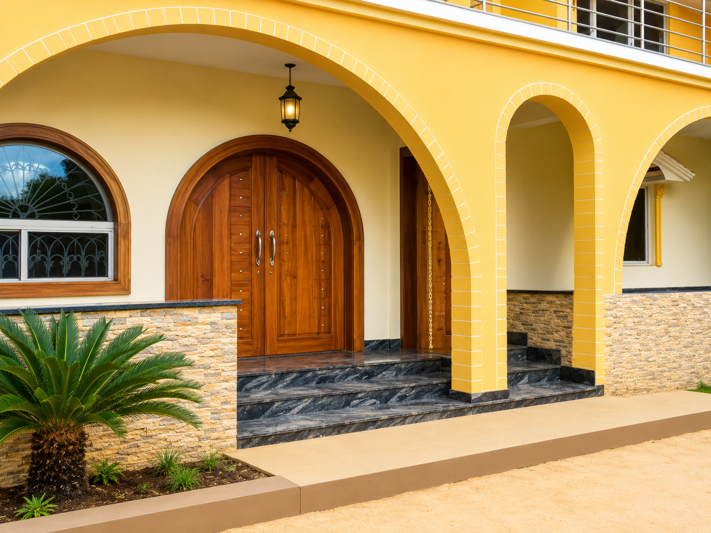 Exterior & Views