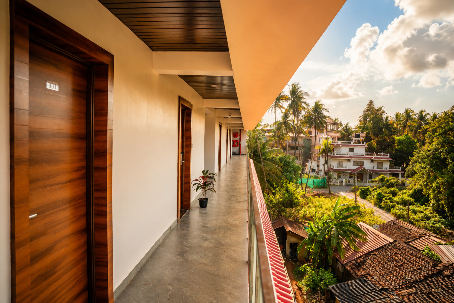 Exterior & Views