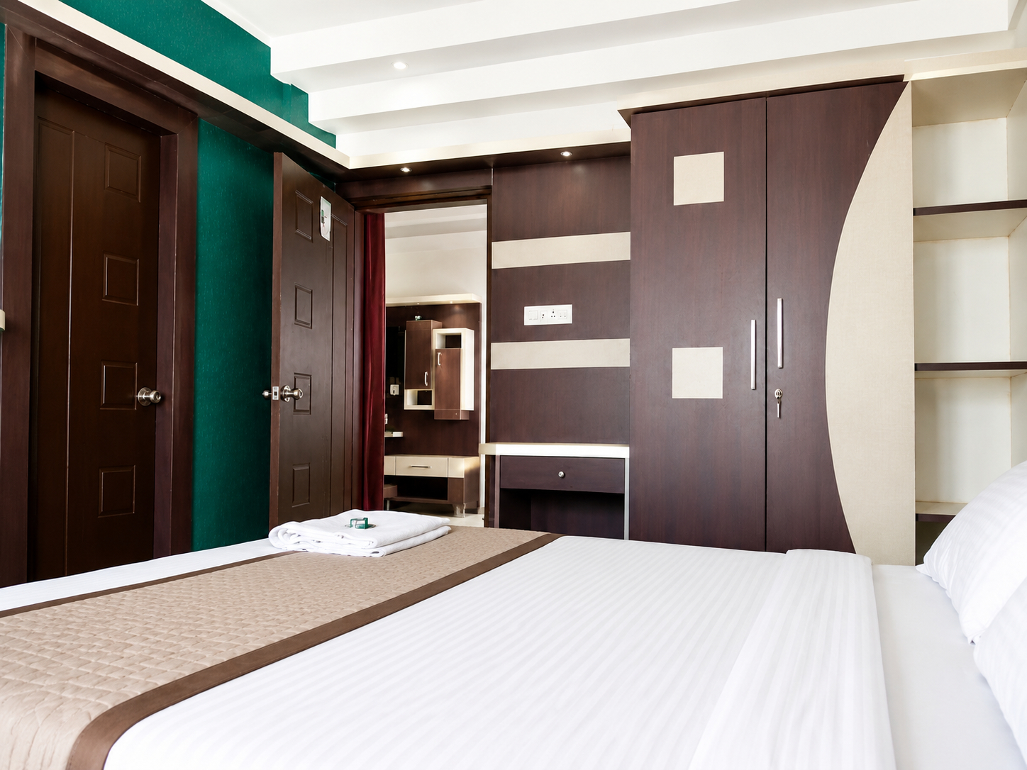 Bedroom 2, Goroomgo La Marina Puri, Puri