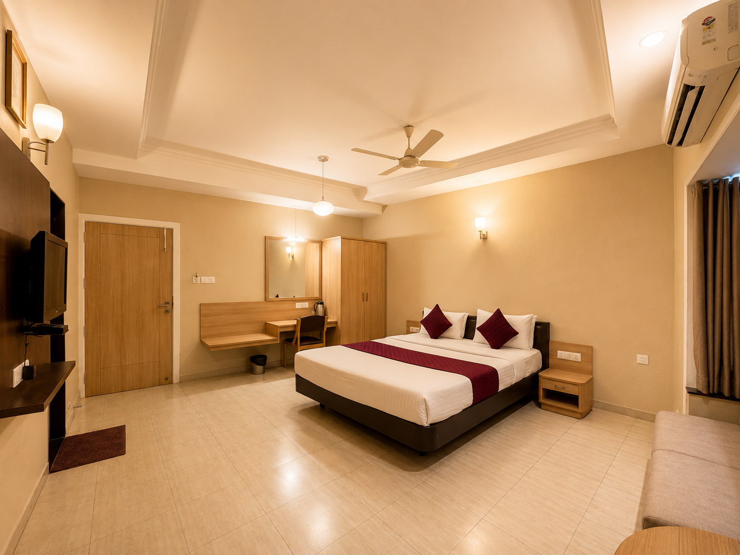 Bedroom 3, Hotel Europa Inn, Rajkot