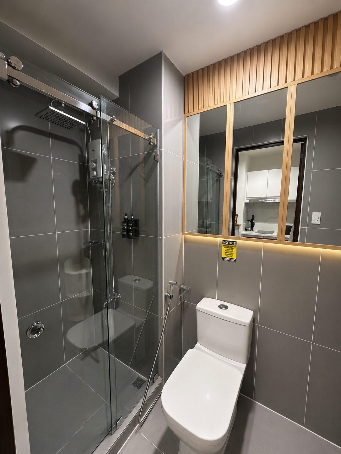 Bathroom 4, Destina @Air Residences, Makati, Metro Manila, WiFi & Netflix, Makati City