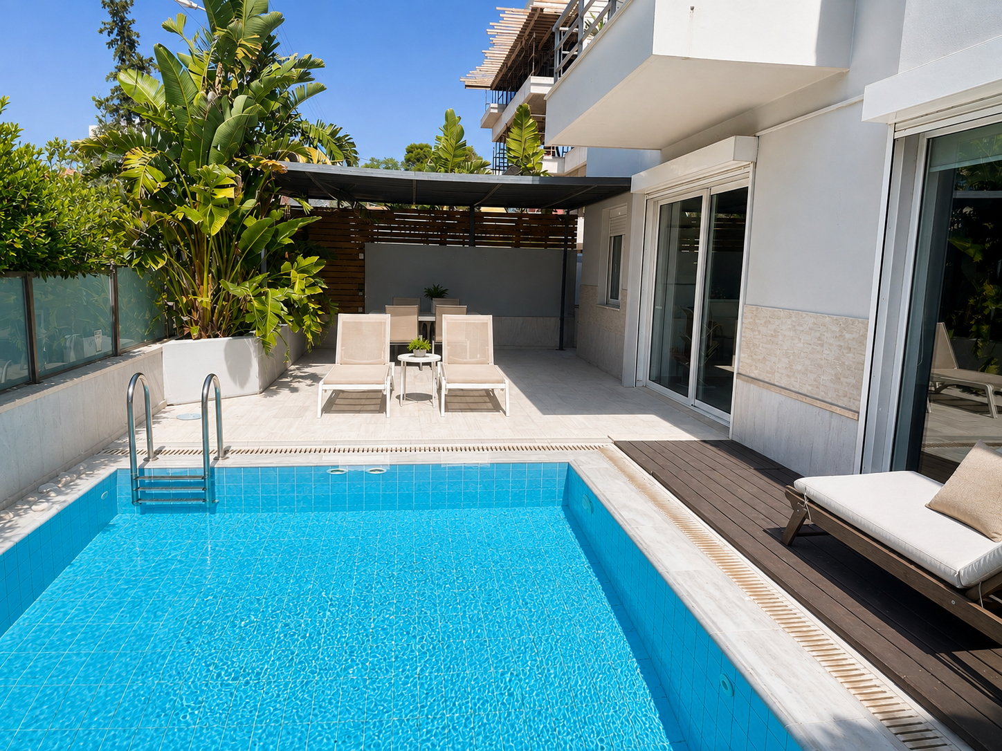 Sport & Beauty 2, Greek Villa sunrelax with Private Pool Jacuzzi, Attica