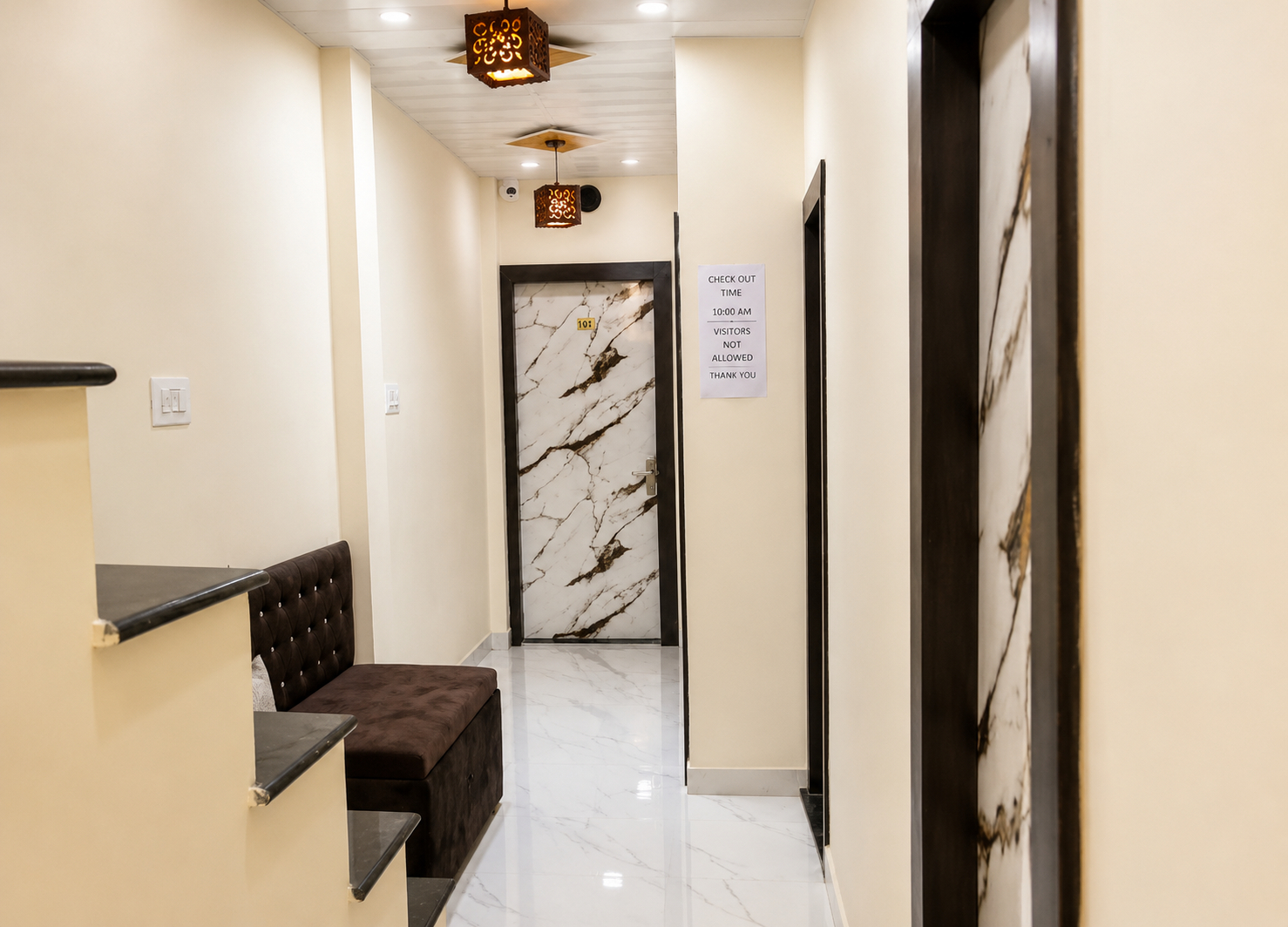 Public Area 2, Goroomgo Hotel Winter Ujjain, Ujjain