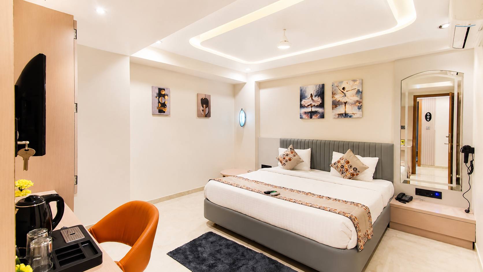 Bedroom 3, HOTEL HILTON INN, Gandhinagar