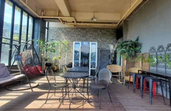 Others 3, Geojedo Top Class Pension, Geoje