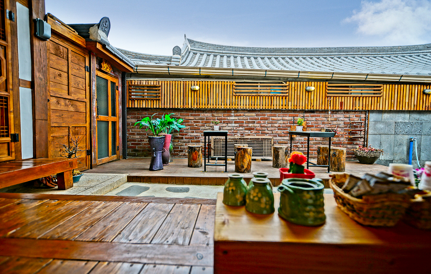 Food & Drinks 4, Ddlanchae Hanok Stay - New House, Jeonju