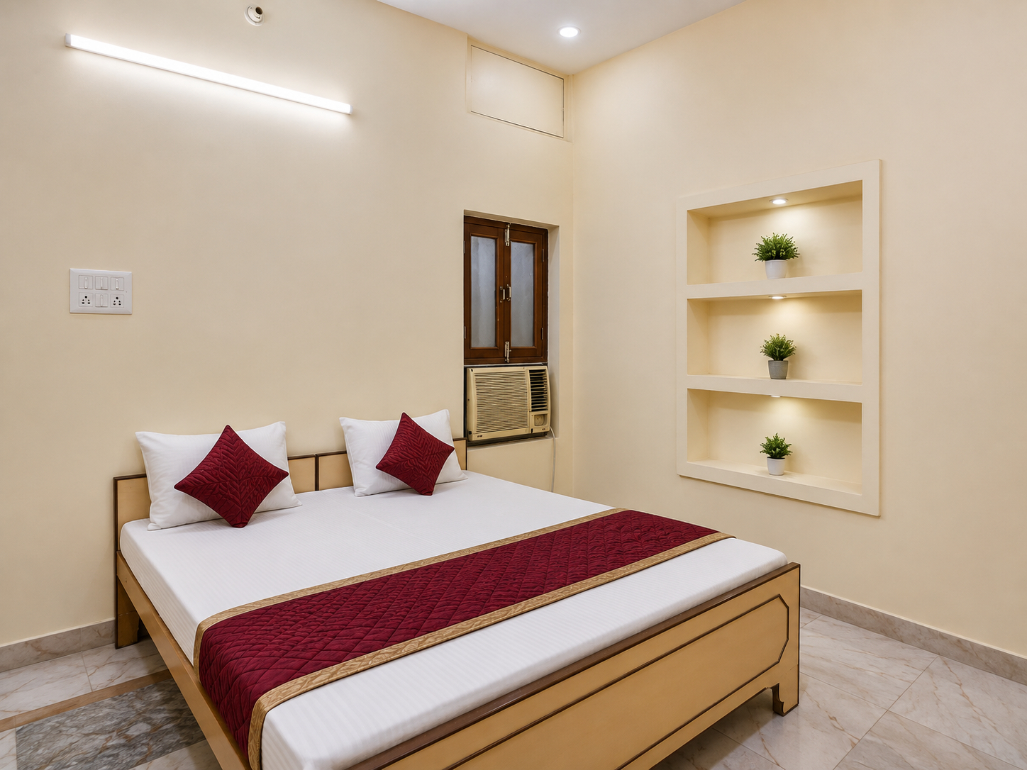 Bedroom 1, Goroomgo P G on Ganges Varanasi Near Assi Ghat Rooftop View, Varanasi