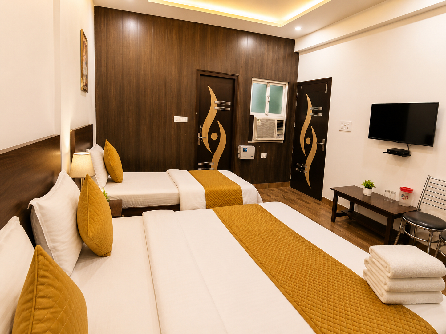 Bedroom 5, Goroomgo NV Palace Vrindavan, Mathura