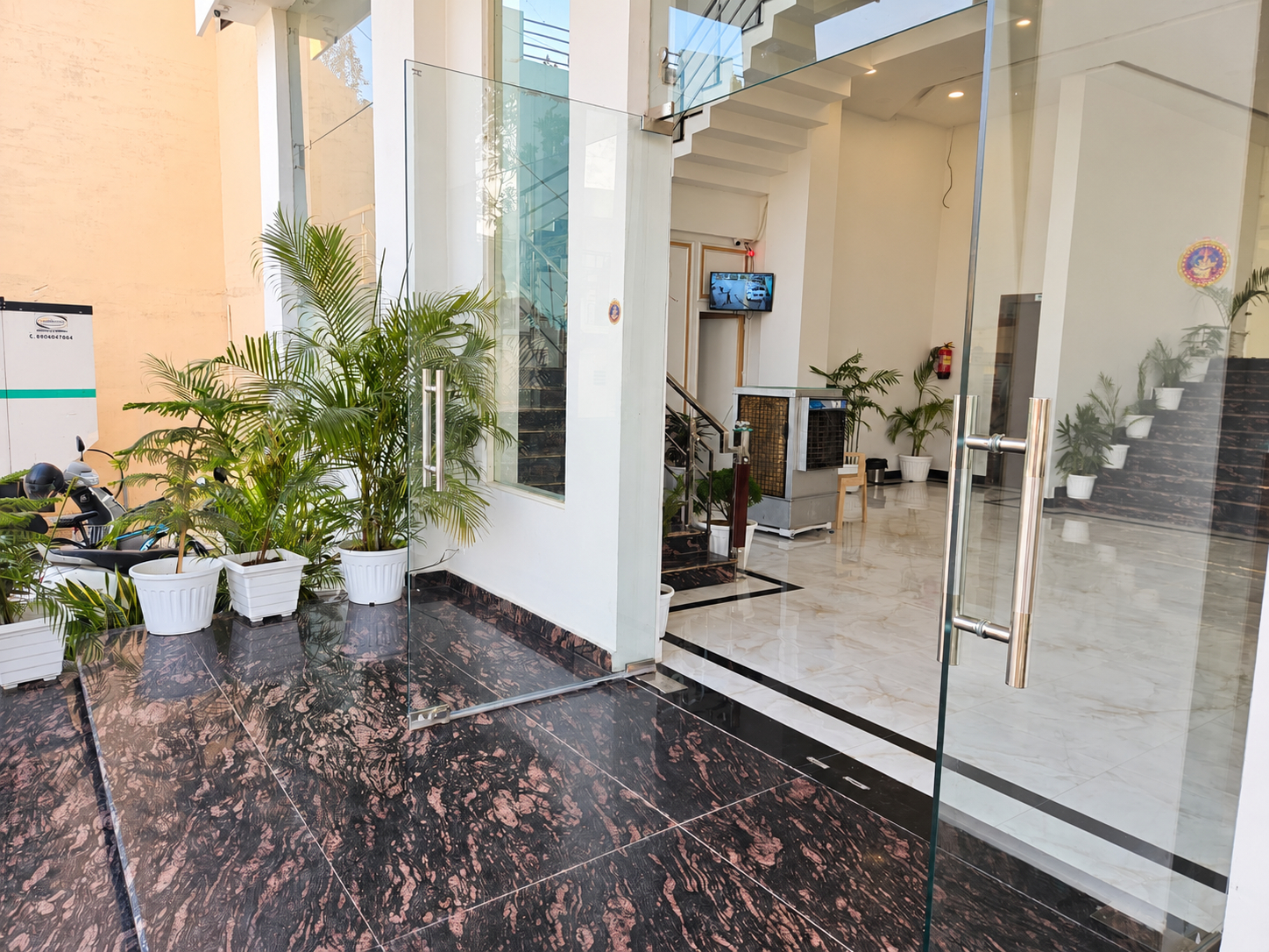 Entrance 4, Hotel Maurya Greens, Udham Singh Nagar