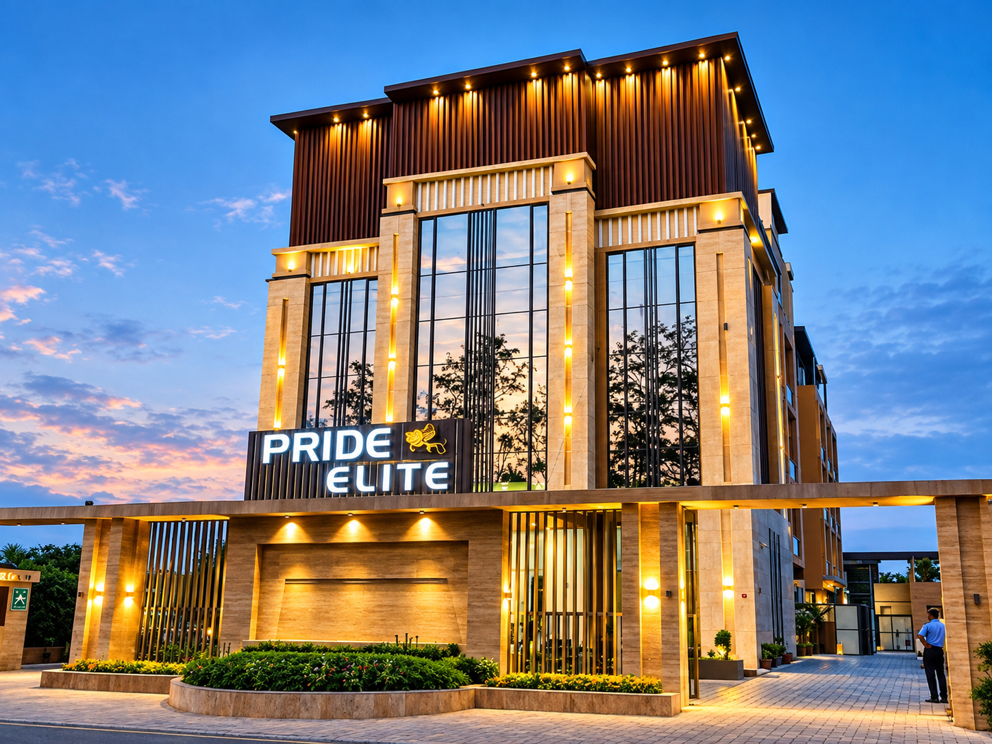Exterior & Views