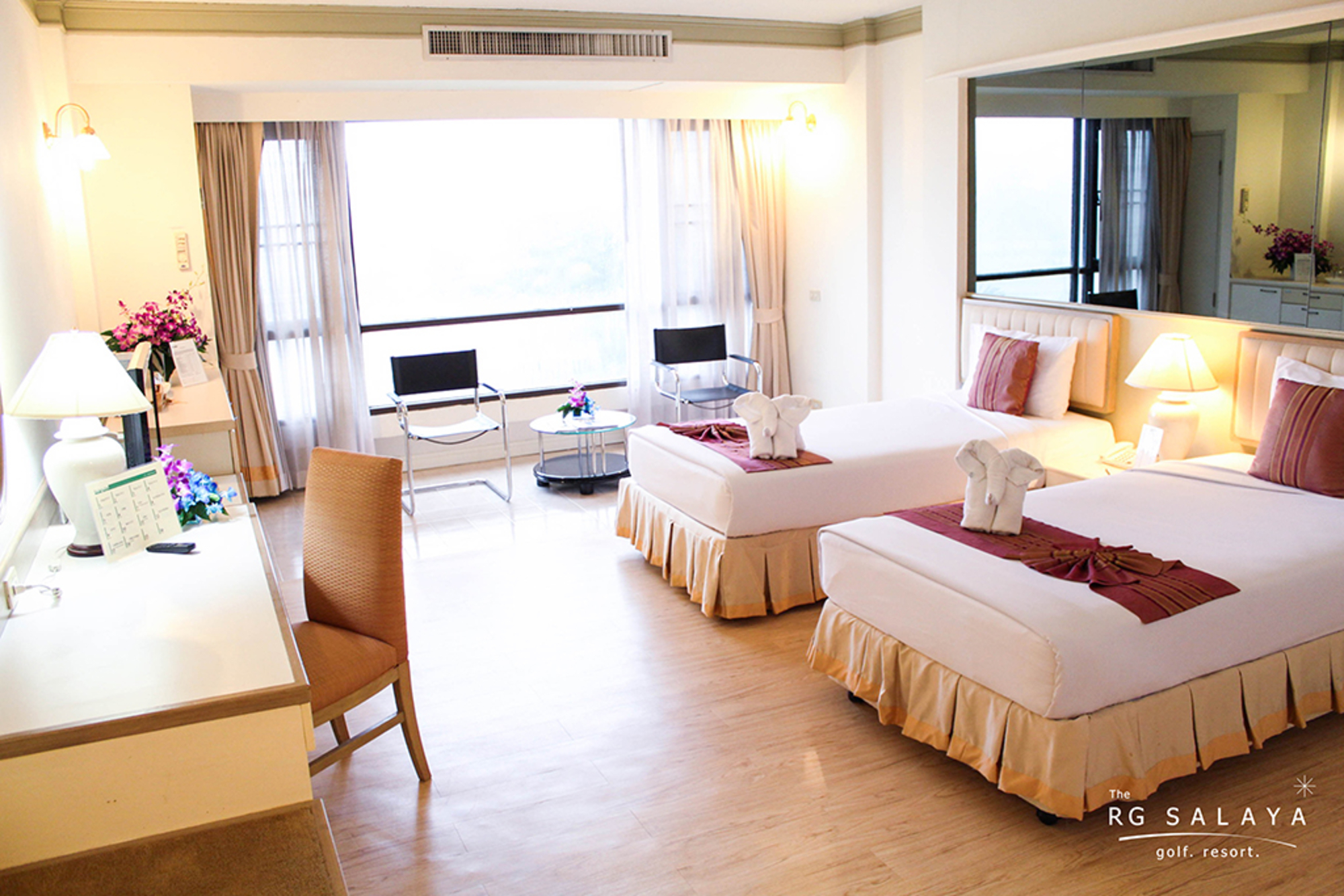 Bedroom 2, The Royal Gems Golf Resort, Phuttha Mon Thon
