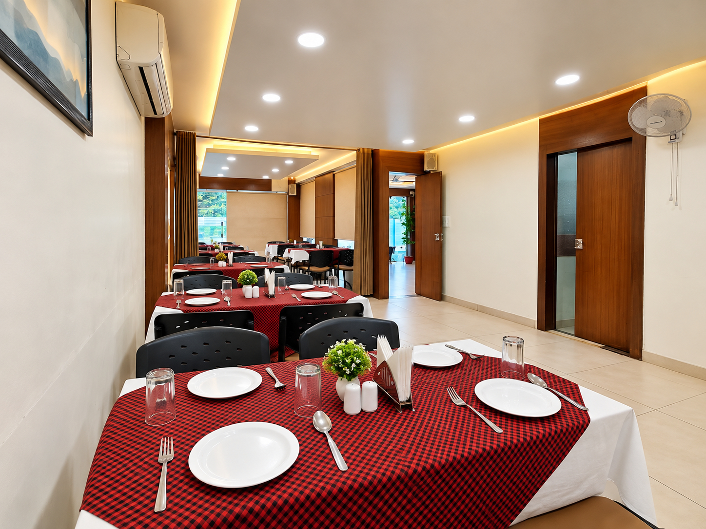 Food & Drinks 5, Hotel Alankar Palace, Bhopal