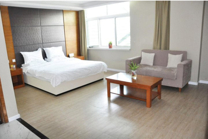 Bedroom 2, Lijin Hotel, Huludao