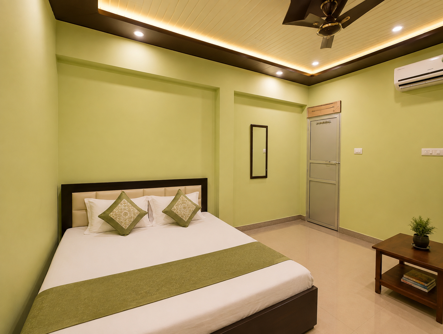 Bedroom 4, Goroomgo H.R. Guest House Near Kashi Vishwanath Temple Varanasi, Varanasi