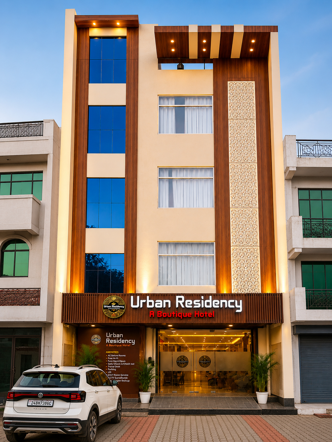 Exterior & Views