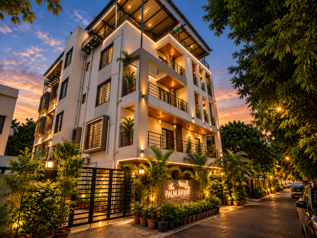 Exterior & Views