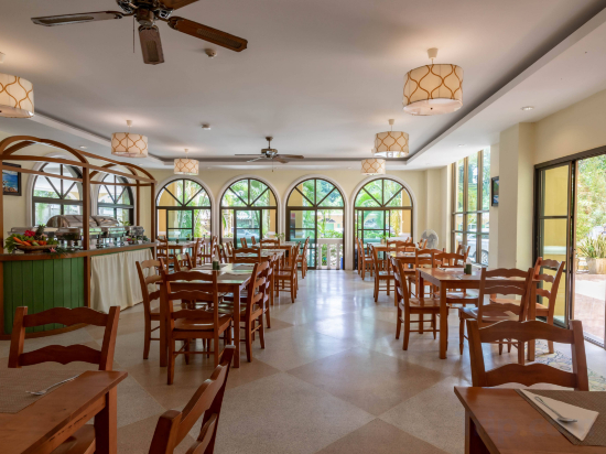 Hotel Exterior 4, ROYAL PINEAPPLE HOTEL | a welcome to wealth and good fortune, Mueang Krabi