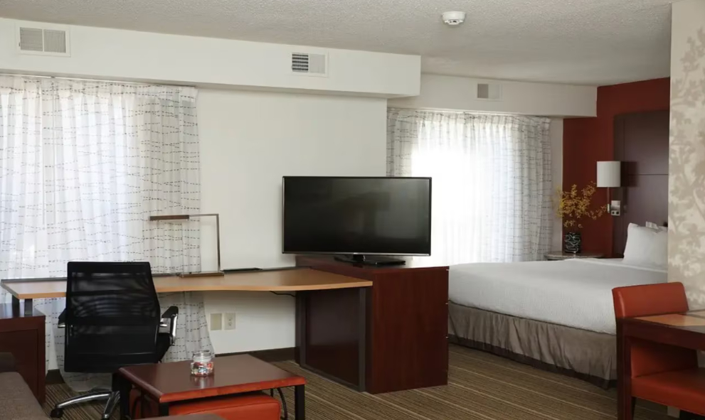 Bedroom 2, Mainstay Suites Appleton Airport, Outagamie
