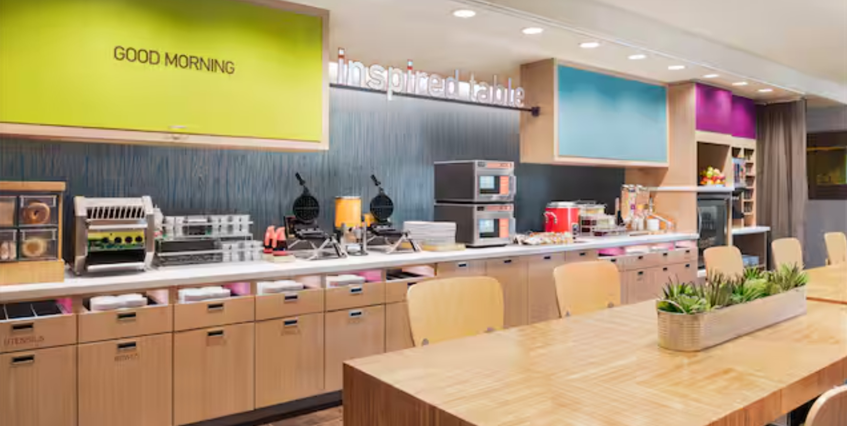 Restaurant 2, Home2 Suites by Hilton Waycross, Ware