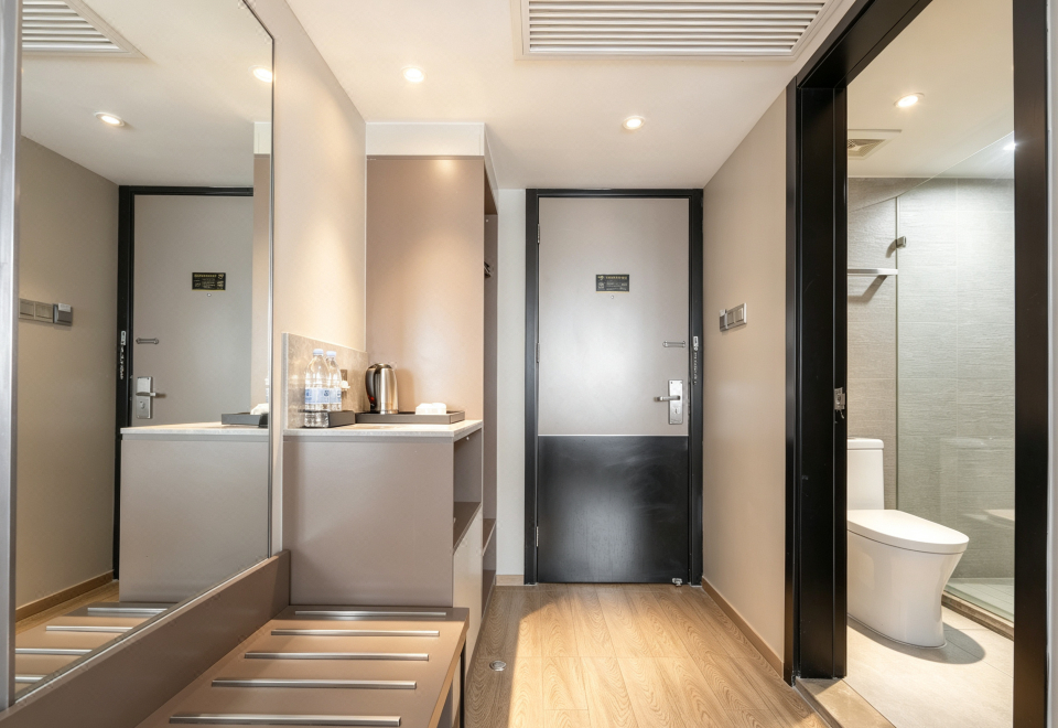 Bathroom 3, Grace Hotel (Songjiang Shanghai), Shanghai
