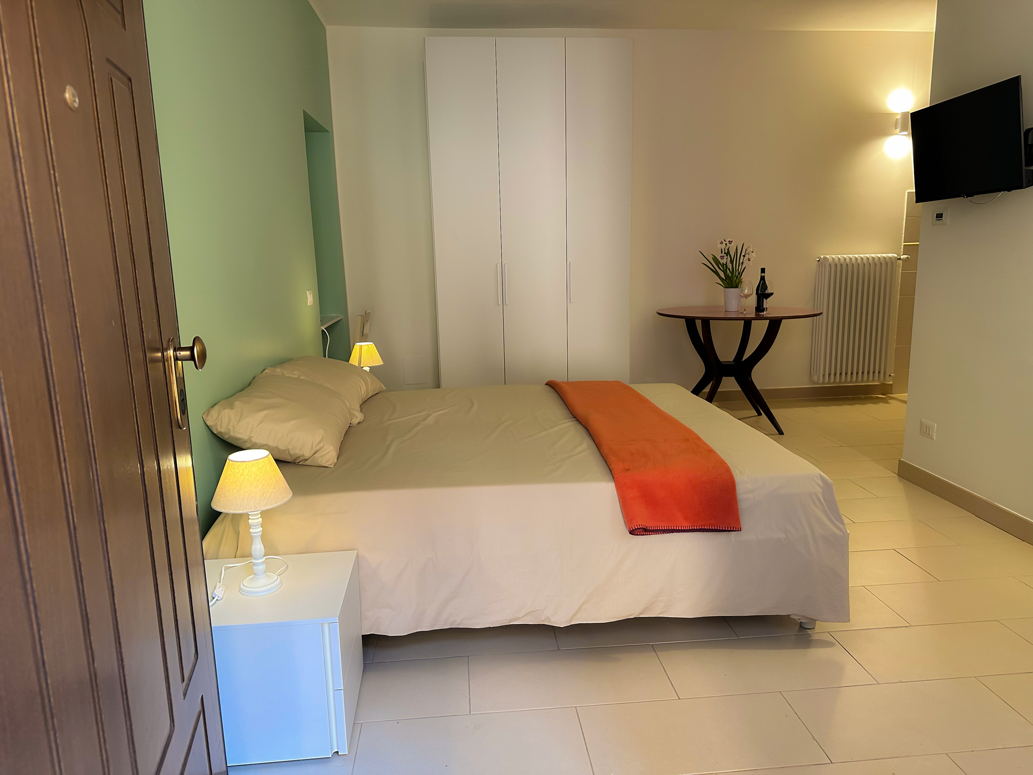 Room 4, Luma Feel At Home Apartments, Novara