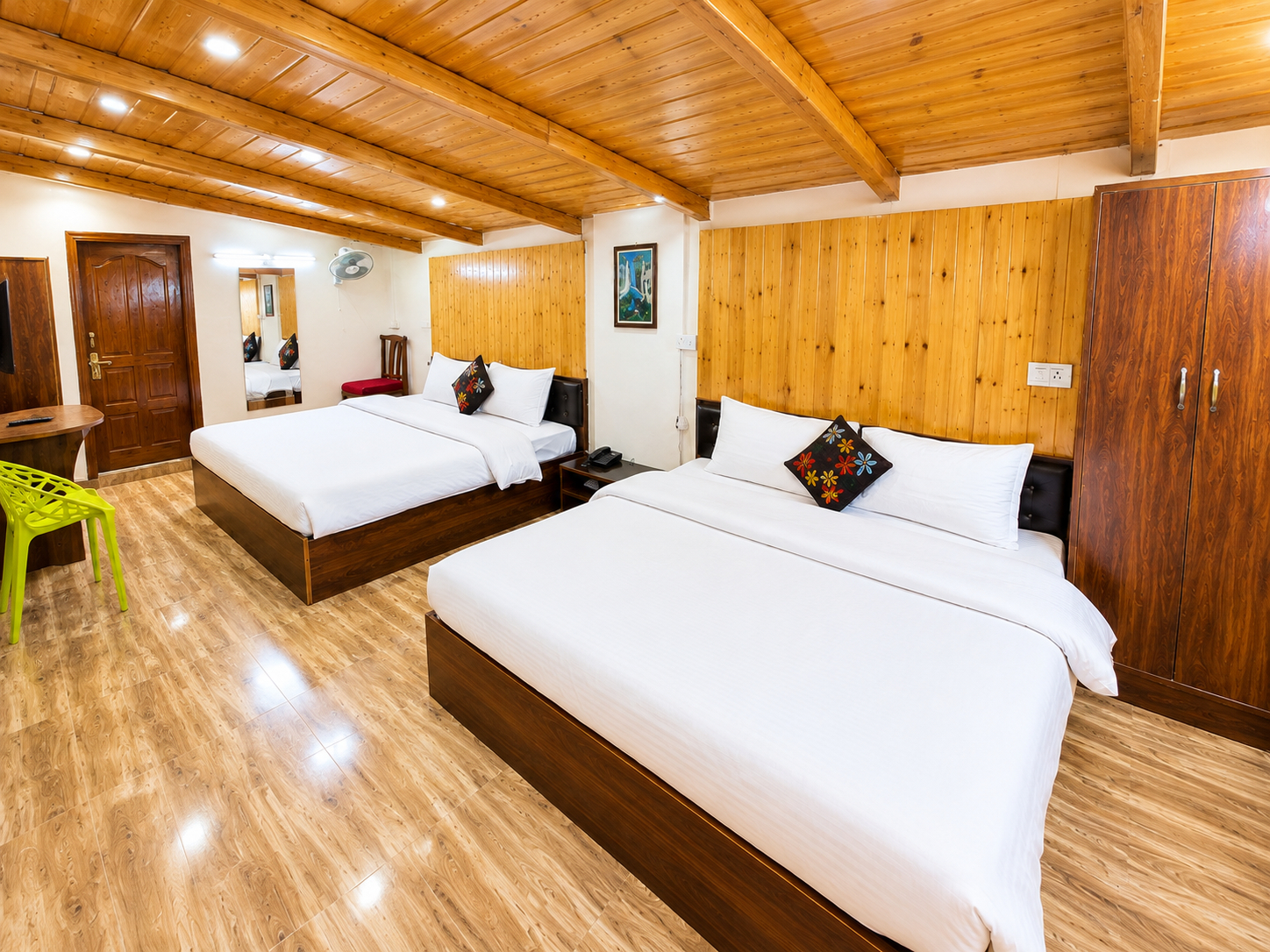 Bedroom 5, Goroomgo Naini R R Residency Mall Road Nainital Near Naina Devi Temple, Nainital