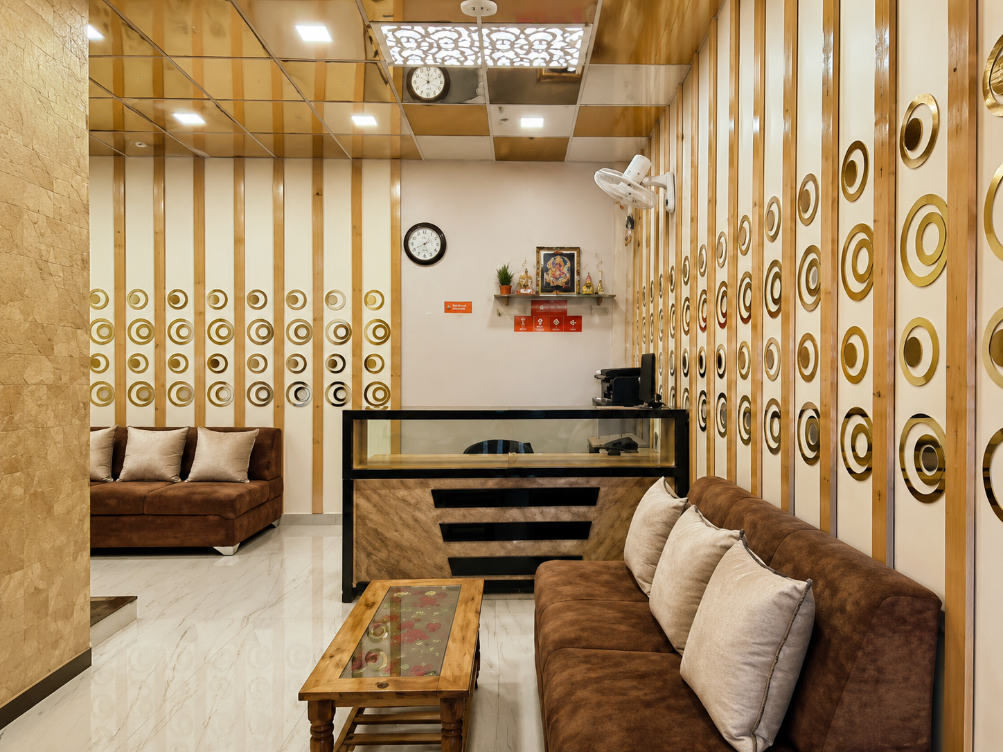 Public Area, Hotel Manik, Aurangabad