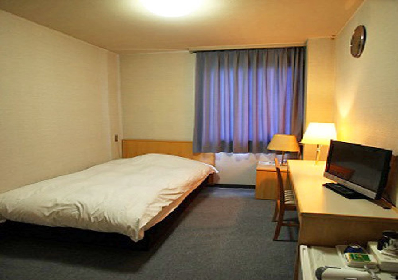 Bedroom 4, Bayside Hotel Ryugu, Anan